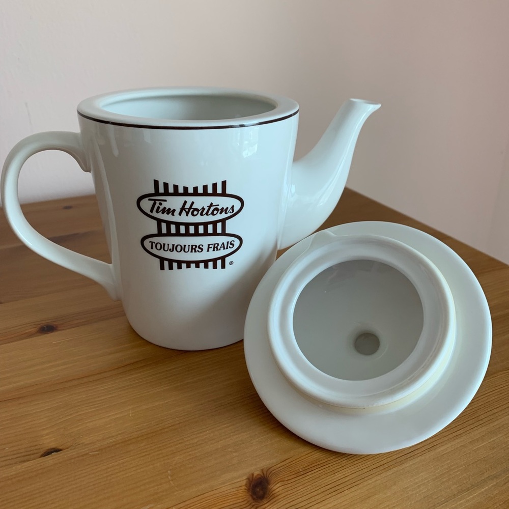 Tim Hortons Tea Pot - Picture 2 of 10
